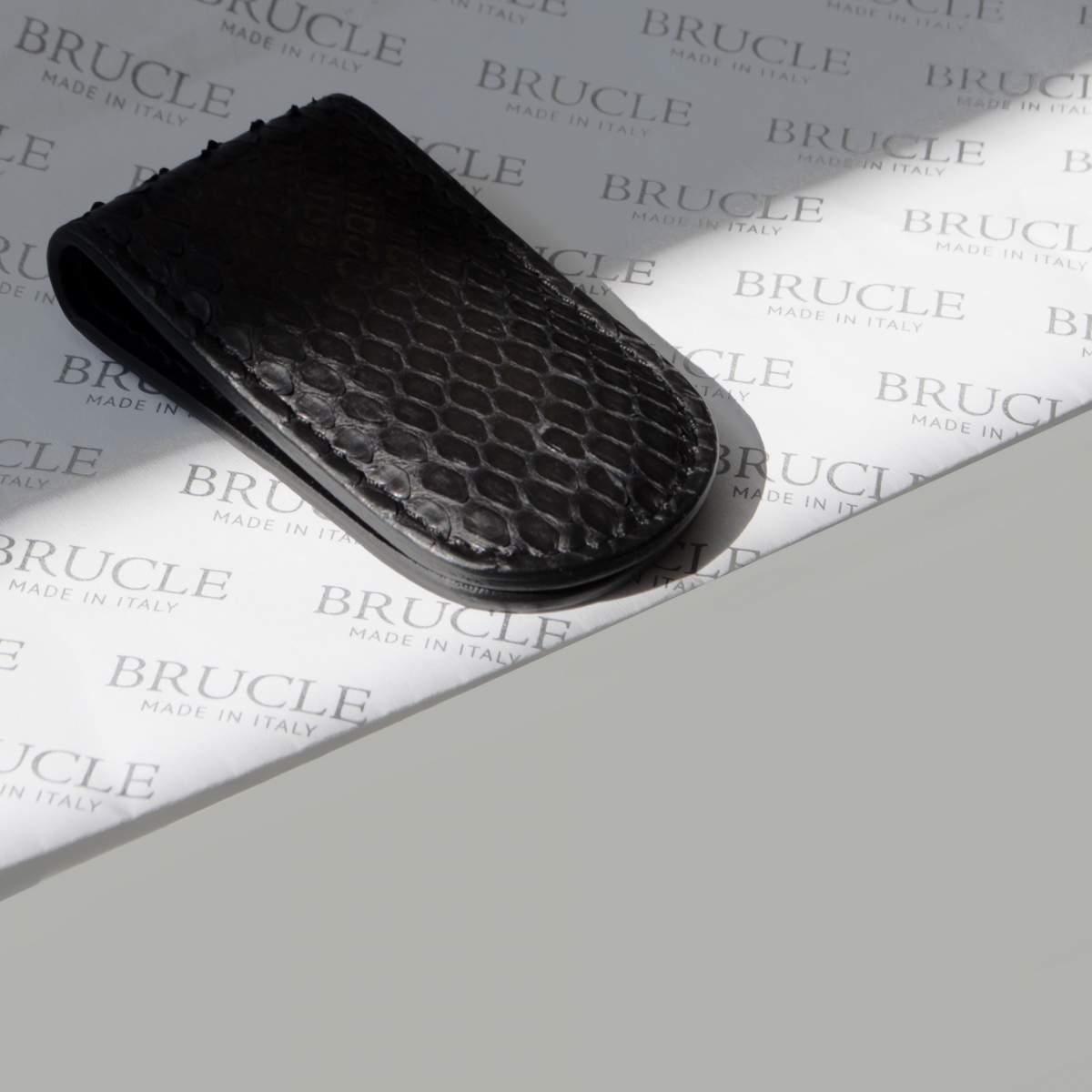 BRUCLE Clip para billetes clásico en auténtica piel de pitón, negro