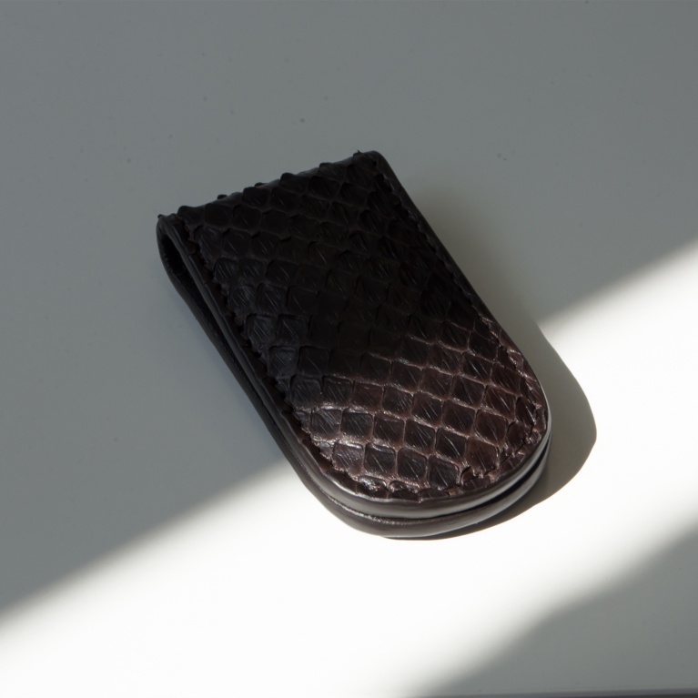 Magnetic money clip in python, dark brown