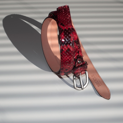 Cintura in pelle di pitone H25 con fibbia lucida, rosso