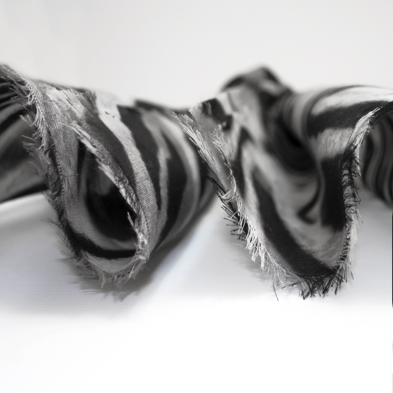 Foulard léger en cachemire, motif zèbre noir et blanc
