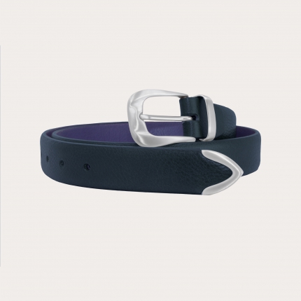 Thin leather belt with loop, buckle and tip in metal, blue