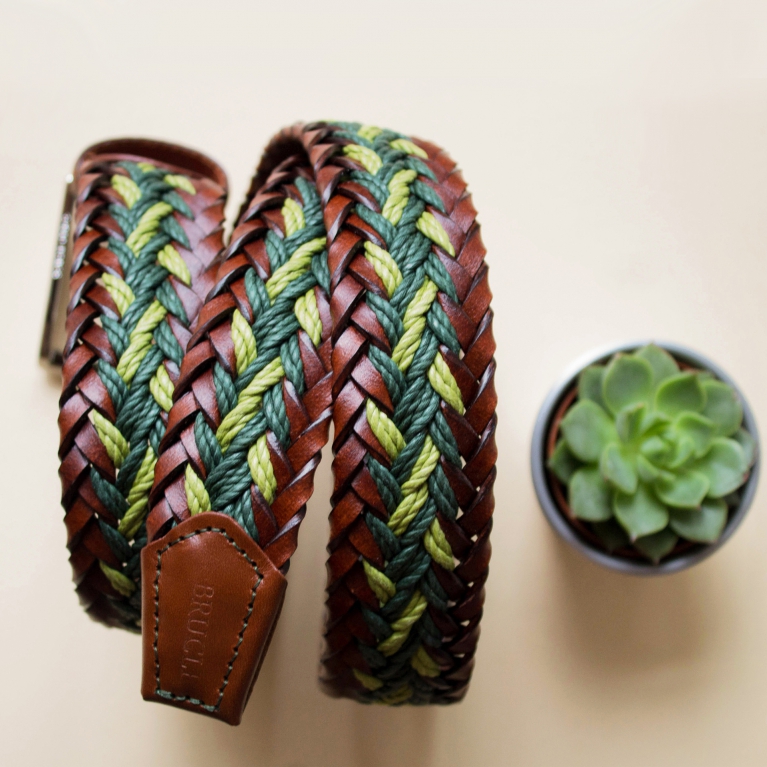 Green and brown braided belt in leather, rope and cotton