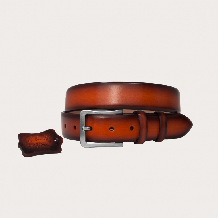 Trendy belt in hand-buffered and shaded leather, orange