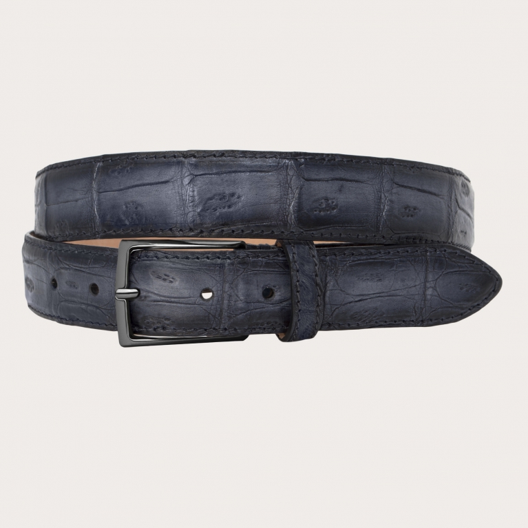 Nickel free belt in crocodile tail with shaded black patina