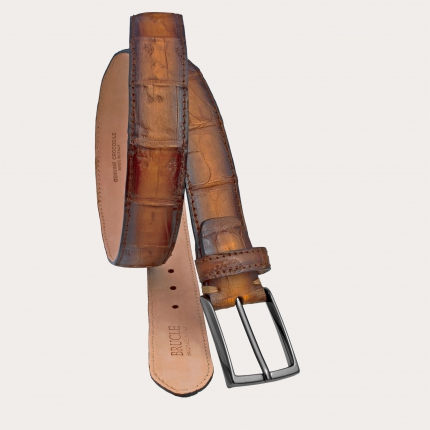 Cinturón refinado patinado nickel free en cola de cocodrilo, marrón y dorado