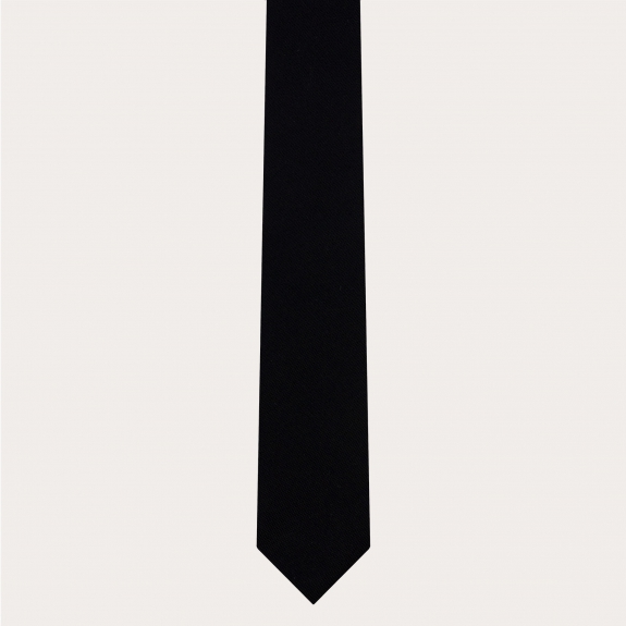 Classic thin necktie in pure silk, black