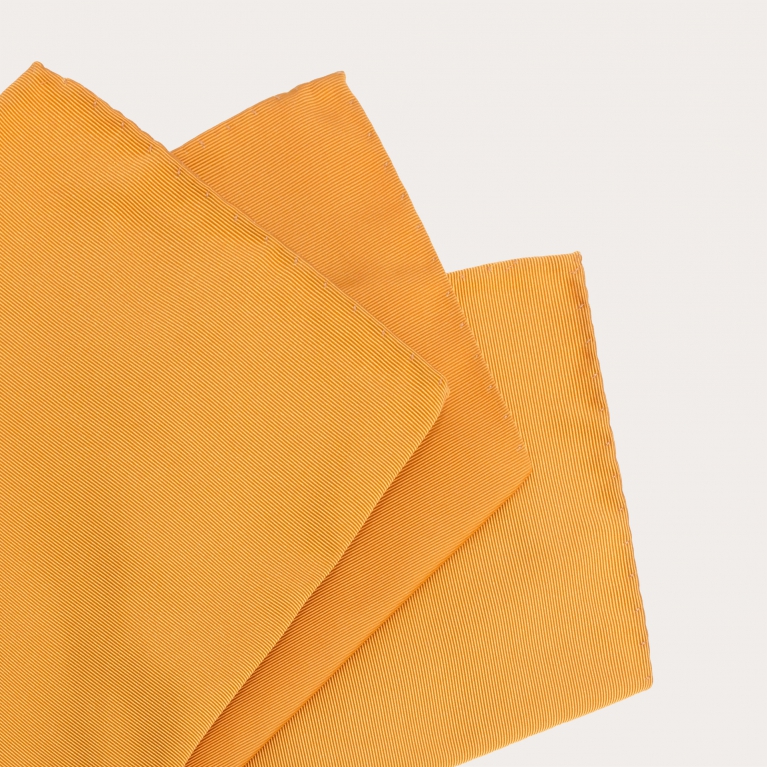 Pochette de costume en soie, jaune