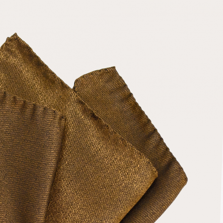 Elegant men's pocket square in iridescent gold jacquard silk