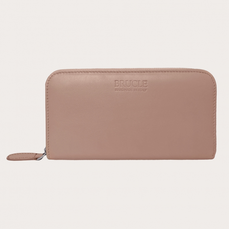 Refined women's wallet in leather with zip, powder color
