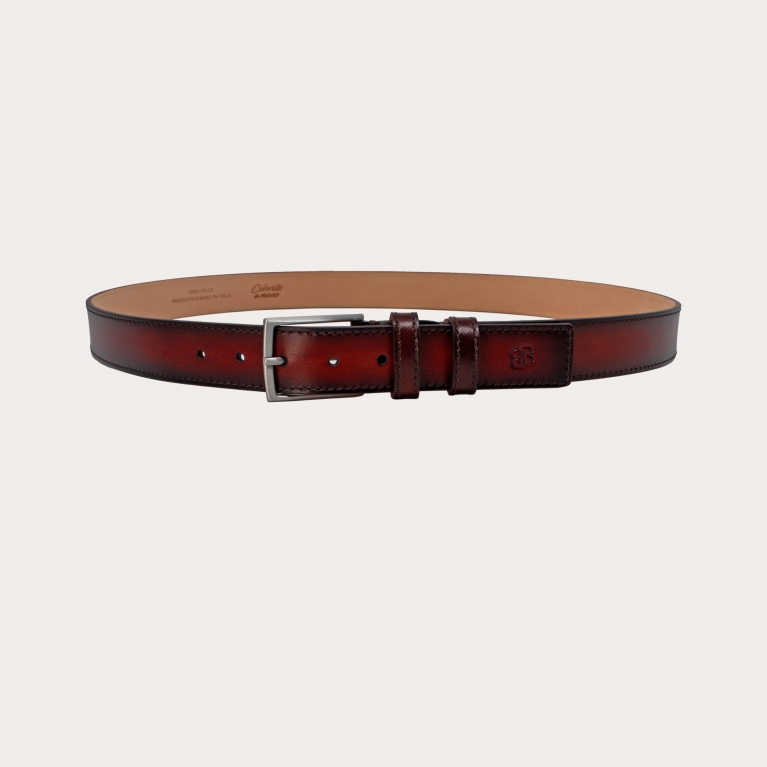 Elegante cinturón plano teñido a mano sin níquel, de color burdeos matizado marrón oscuro