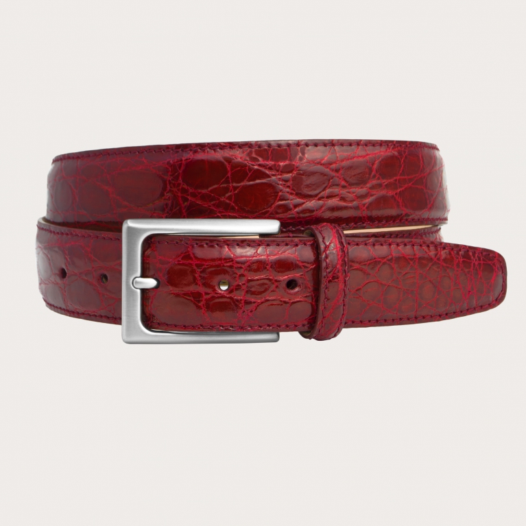 Ceinture luxe en crocodile en rouge rubis