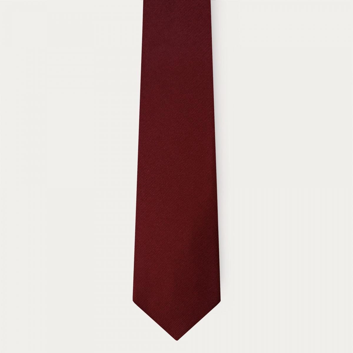Cravate bordeaux en soie de 8 cm de large