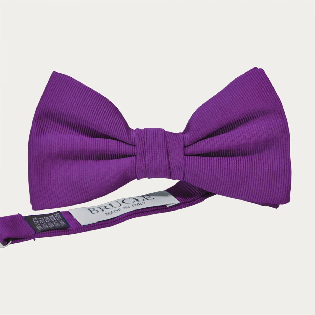 Pajarita de seda morada