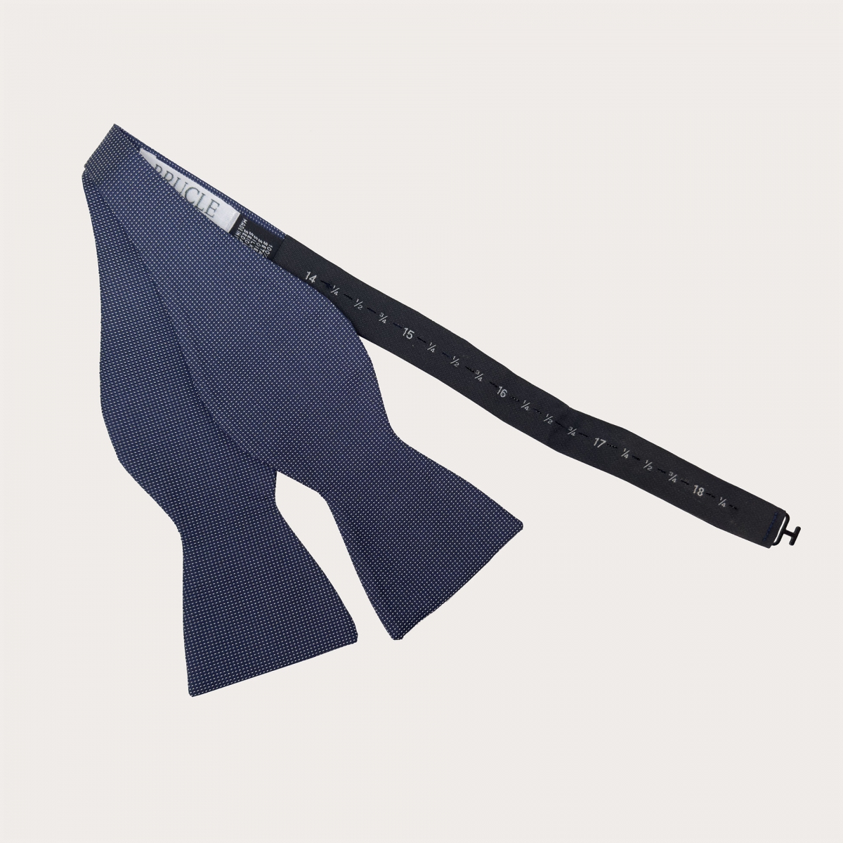 Selbstbindende blaue Seidenfliege mit Anstecknadel