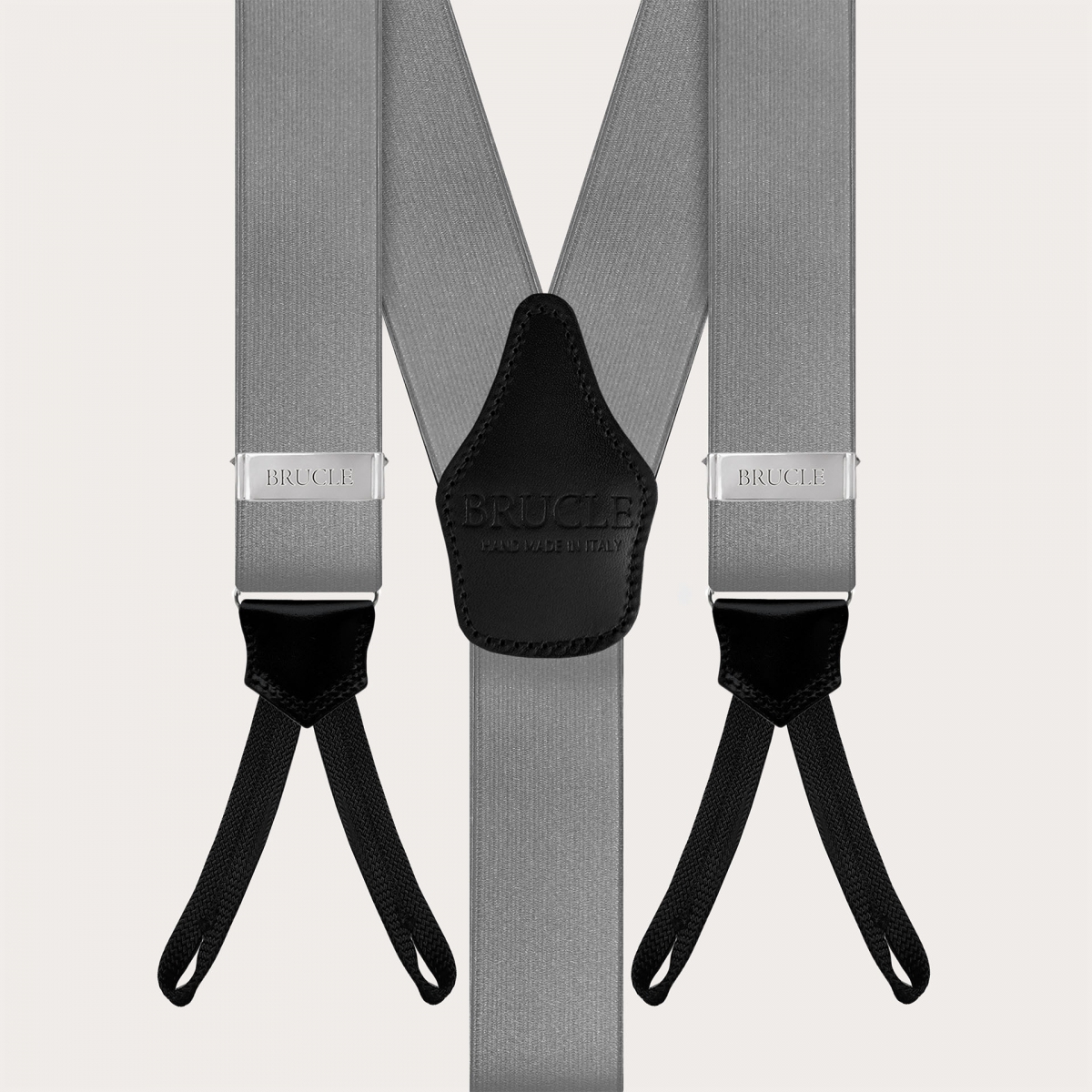 Tirantes elegantes de raso gris con ojales para botones