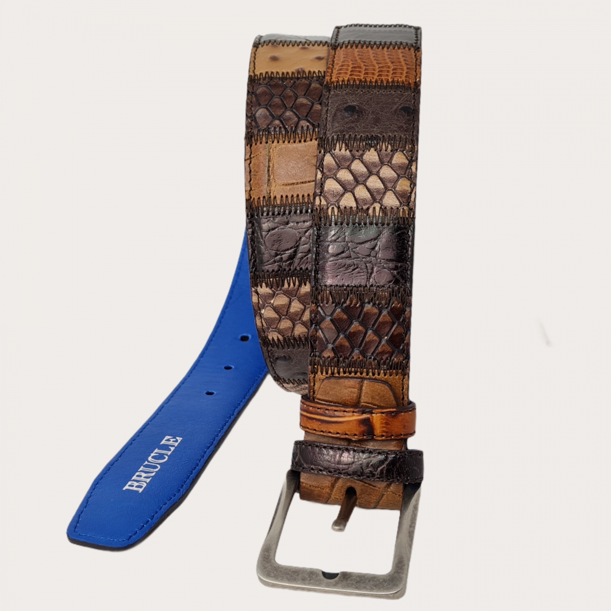 Cinturón marrón extralargo con trabajo patchwork