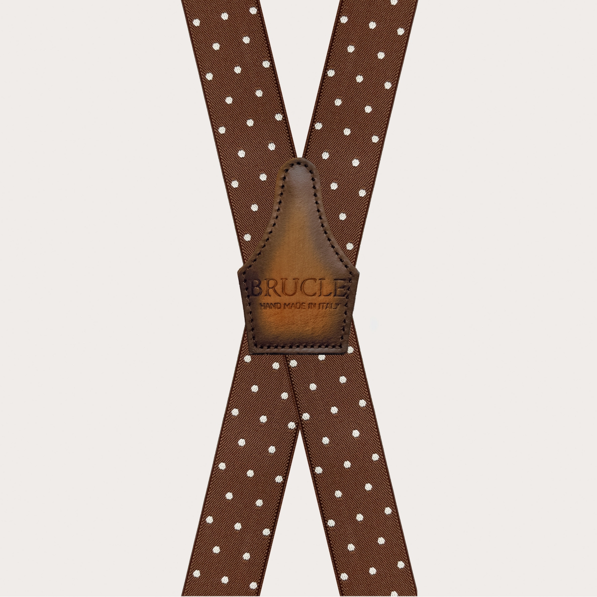 Tirantes marrones en X con lunares y dorsal de piel sombreado a mano