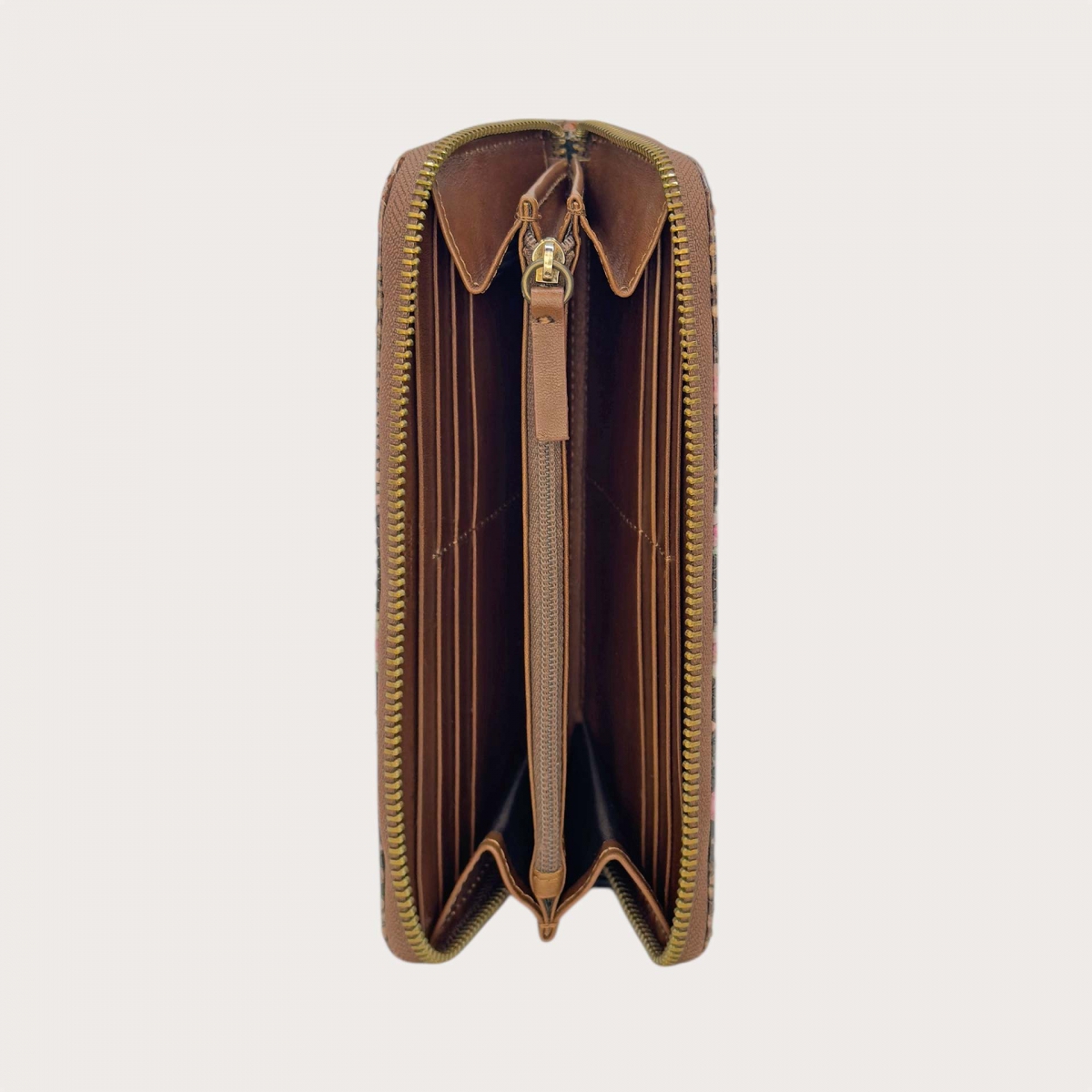 Women’s wallet in hand-shaded brown and pink python leather