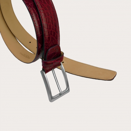 Elegant belt with real burgundy crocodile side