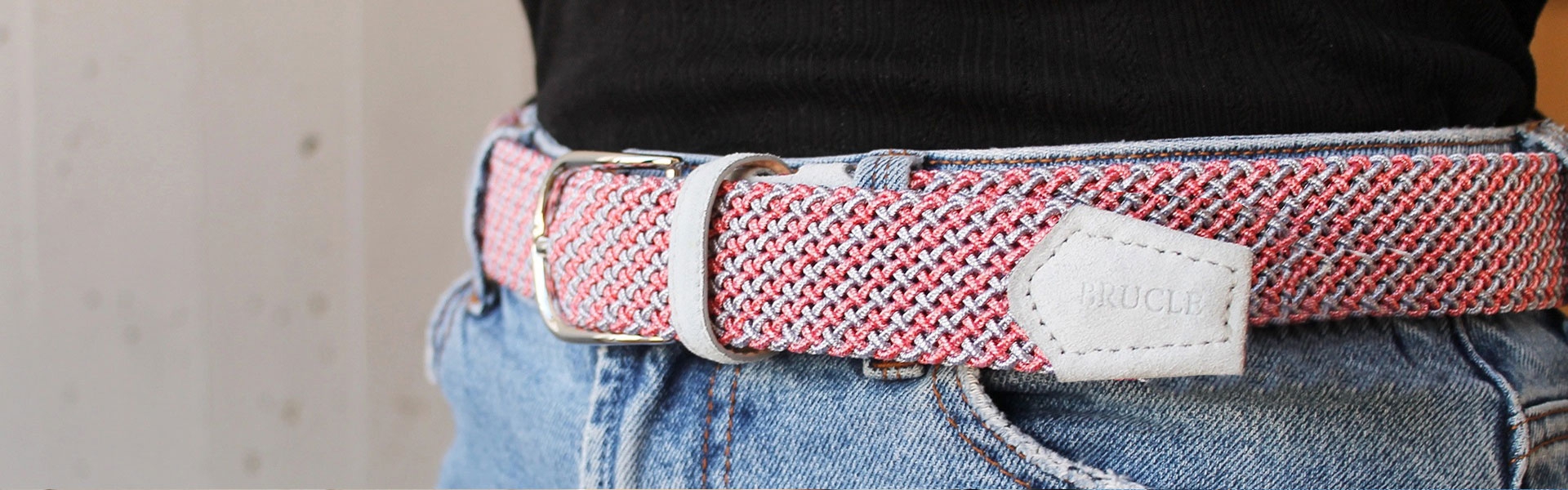 Cinturones elásticos para mujer: comodidad y estilo en un accesorio versátil